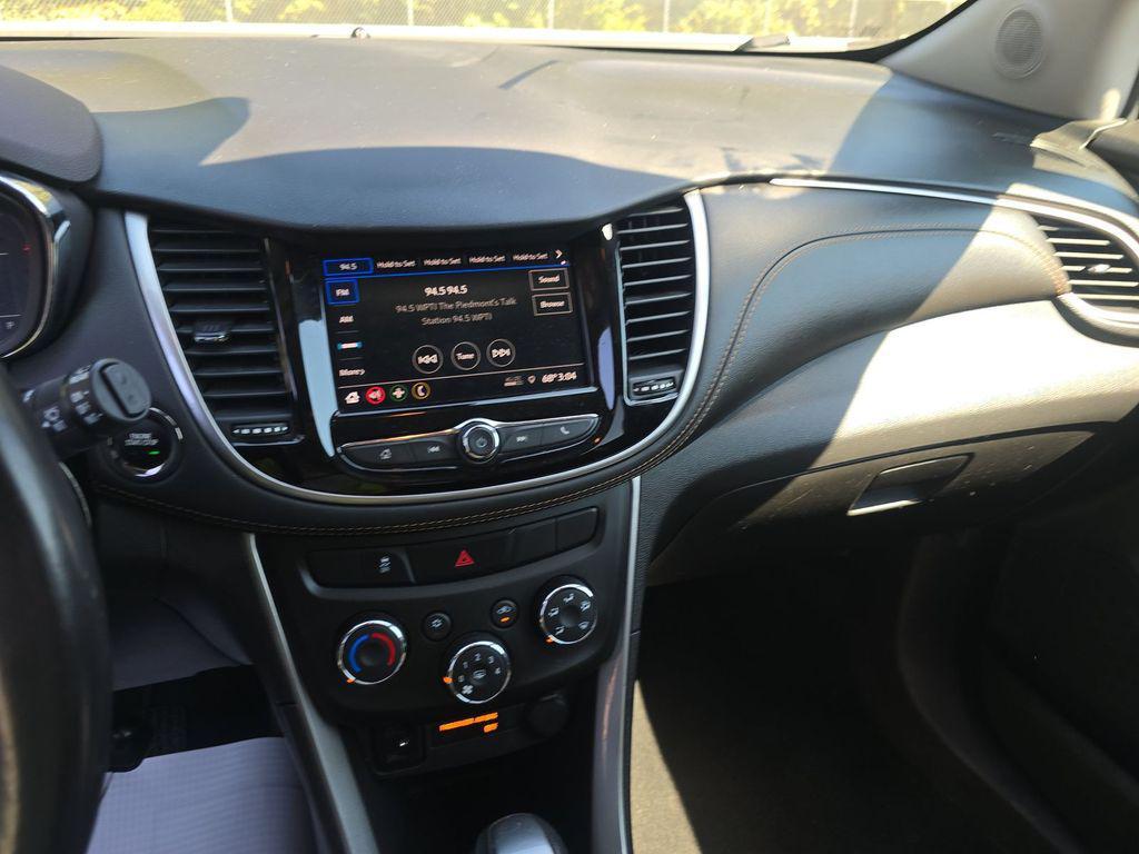 used 2022 Chevrolet Trax car, priced at $17,995