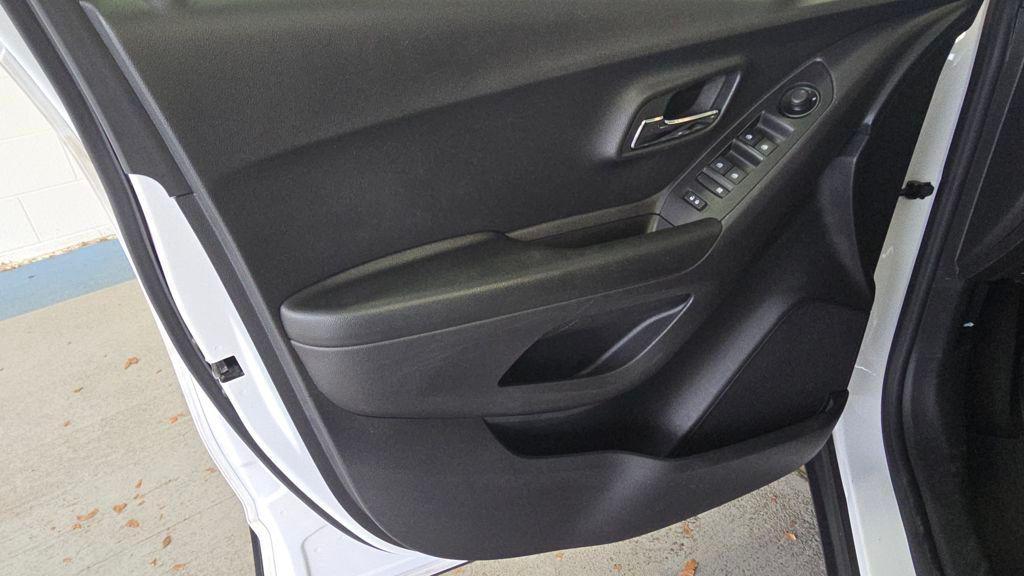 used 2022 Chevrolet Trax car, priced at $17,395