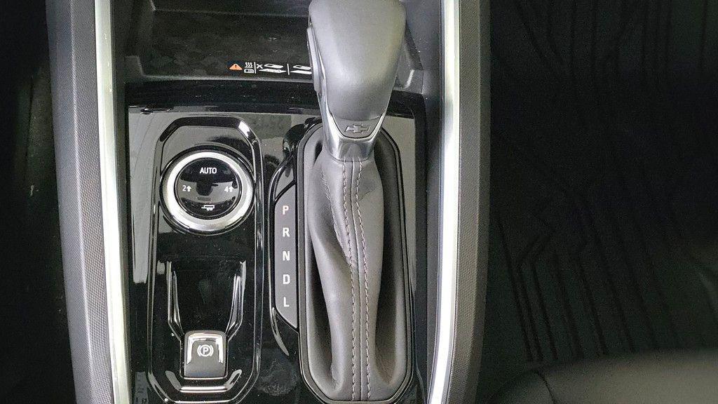 new 2025 Chevrolet Colorado car, priced at $39,562