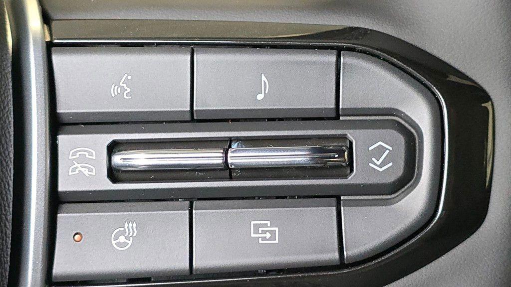 new 2025 Chevrolet Colorado car, priced at $39,562