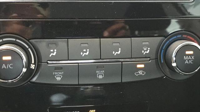 used 2018 Nissan Rogue car, priced at $9,525