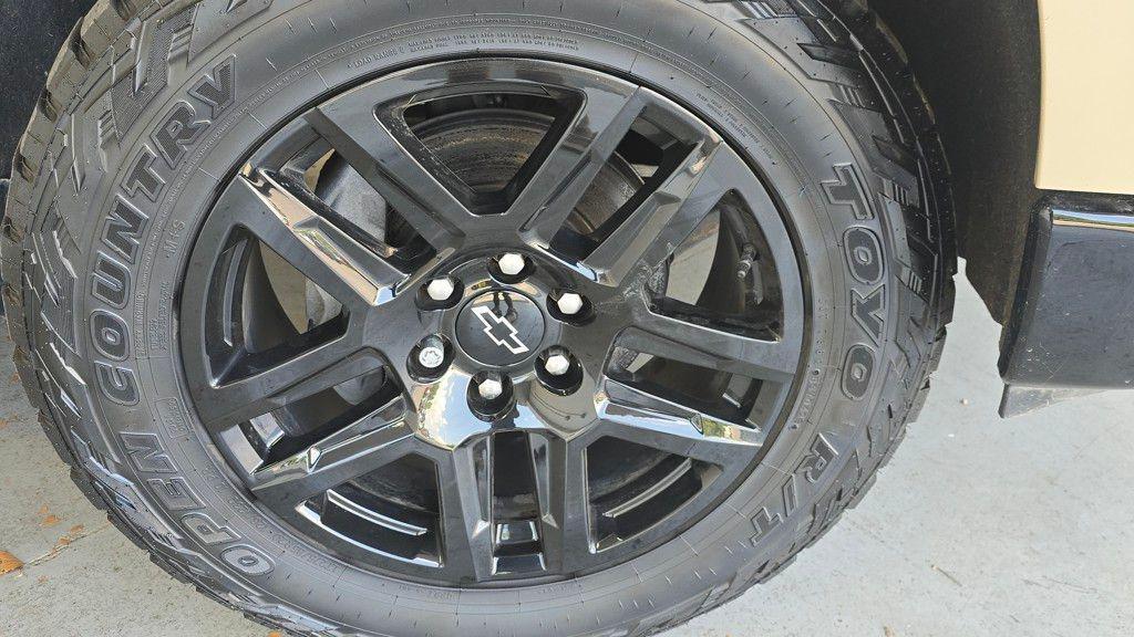 used 2022 Chevrolet Silverado 1500 car, priced at $36,198
