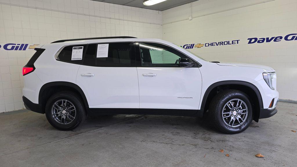 used 2025 GMC Acadia car, priced at $35,992