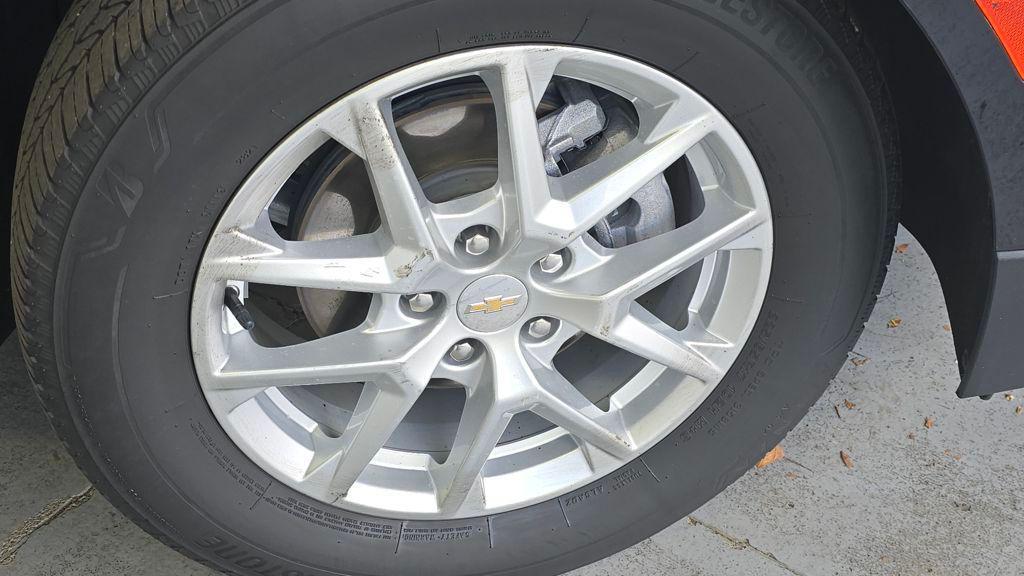 used 2022 Chevrolet Equinox car, priced at $19,995