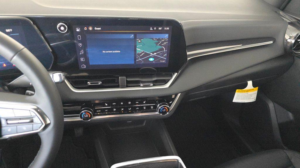 new 2026 Chevrolet Equinox car, priced at $32,433