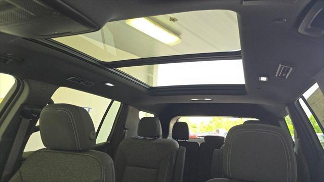 new 2025 Chevrolet Traverse car, priced at $44,833