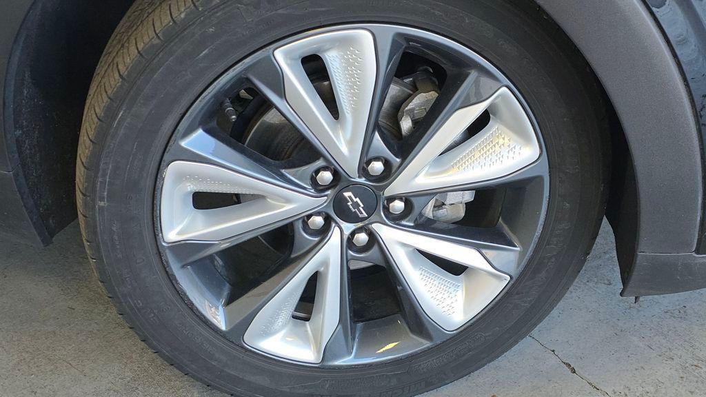 used 2022 Chevrolet Bolt EUV car, priced at $16,830