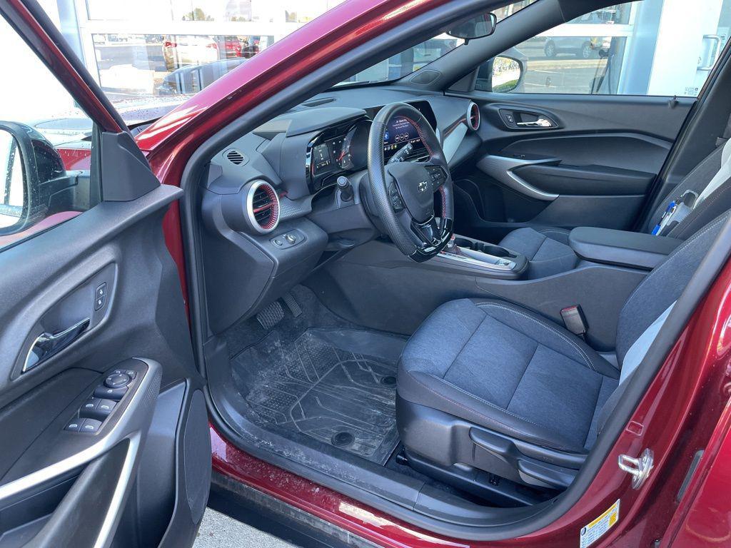used 2024 Chevrolet Trax car, priced at $21,995