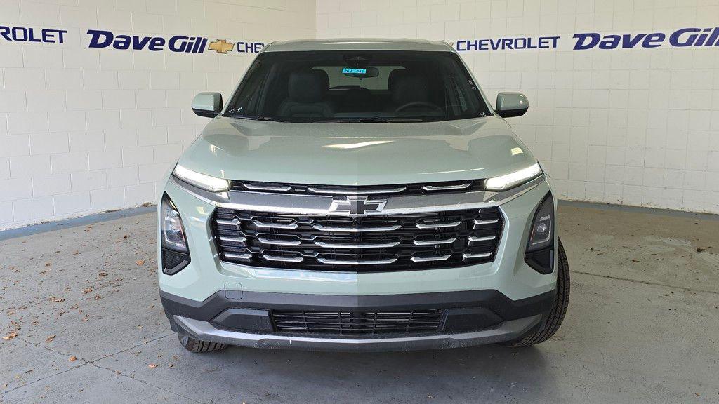 new 2026 Chevrolet Equinox car, priced at $33,326