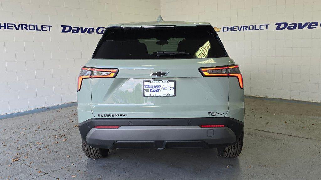new 2026 Chevrolet Equinox car, priced at $33,326