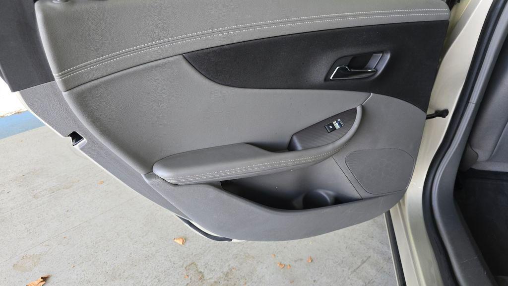 used 2015 Chevrolet Impala car, priced at $10,795