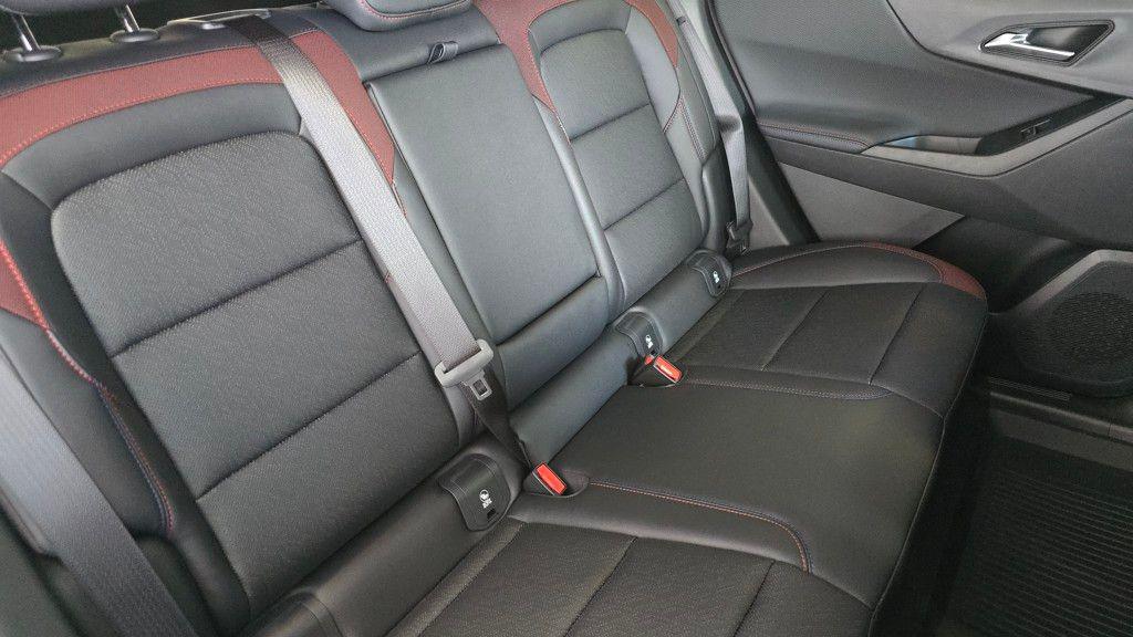 new 2026 Chevrolet Equinox car, priced at $33,967