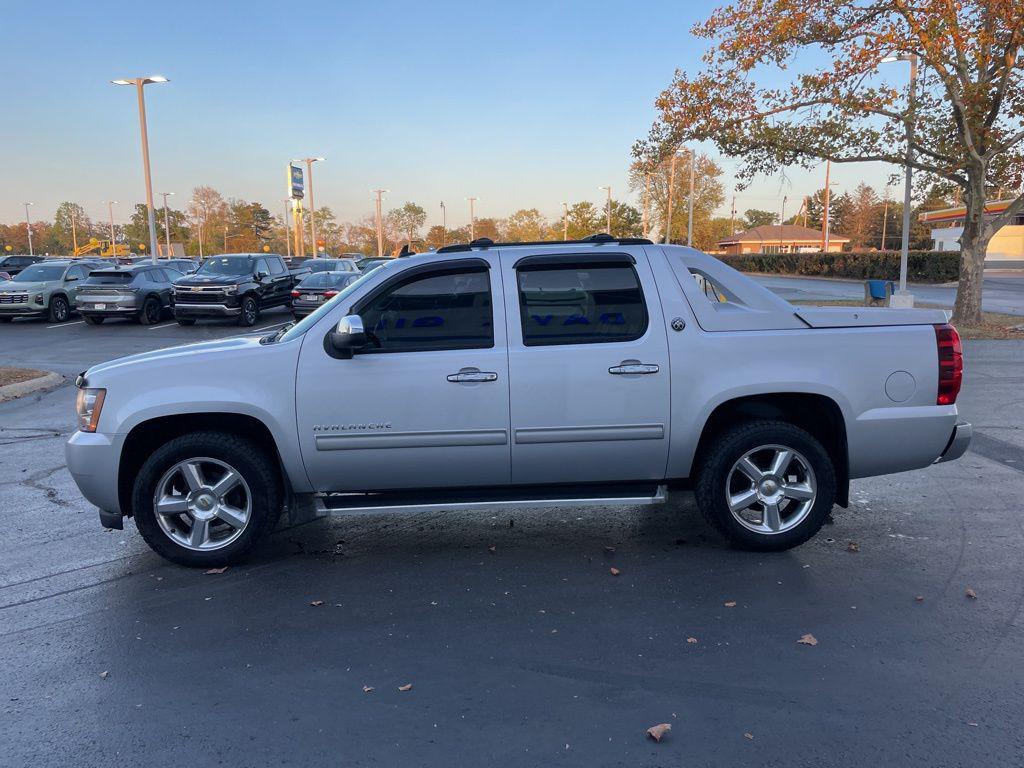 used 2013 Chevrolet Avalanche car, priced at $16,525