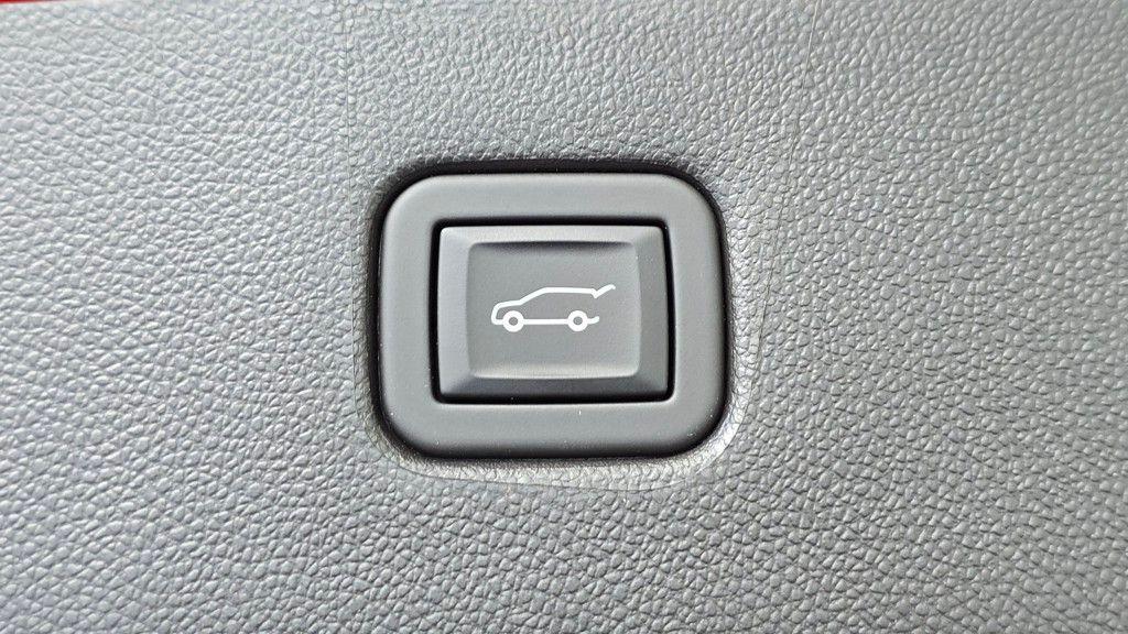 used 2023 Chevrolet Blazer car, priced at $27,490