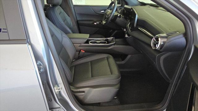 used 2025 Chevrolet Equinox car, priced at $28,475