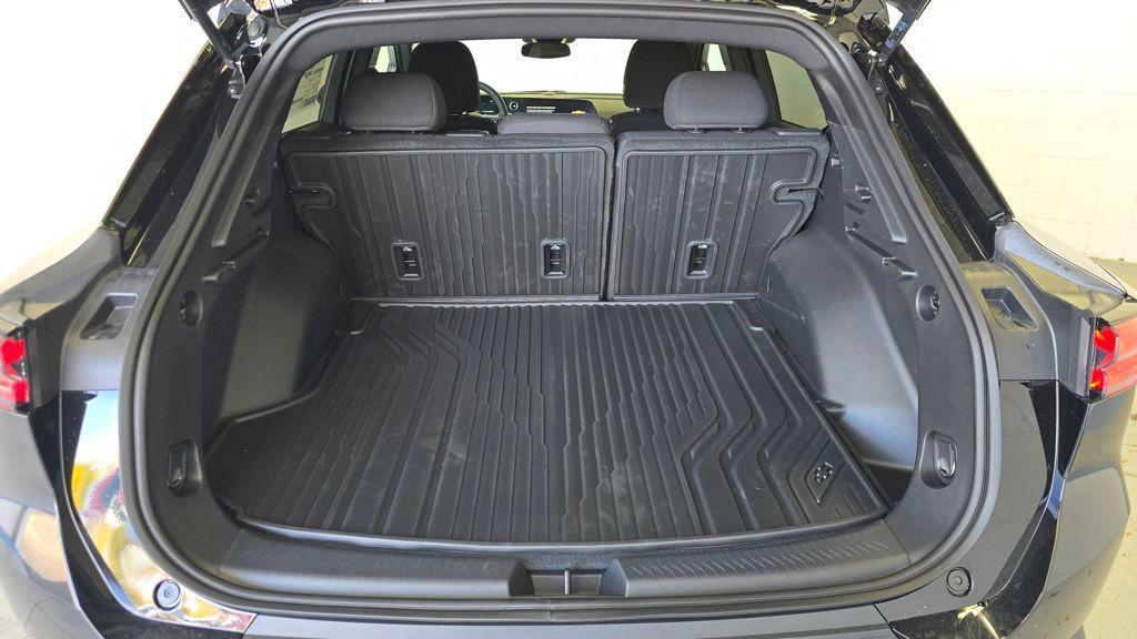 new 2026 Chevrolet Equinox EV car, priced at $33,784