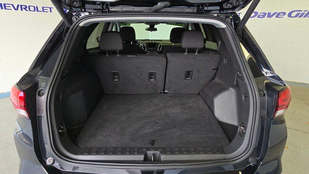 used 2024 Chevrolet Equinox car, priced at $23,425