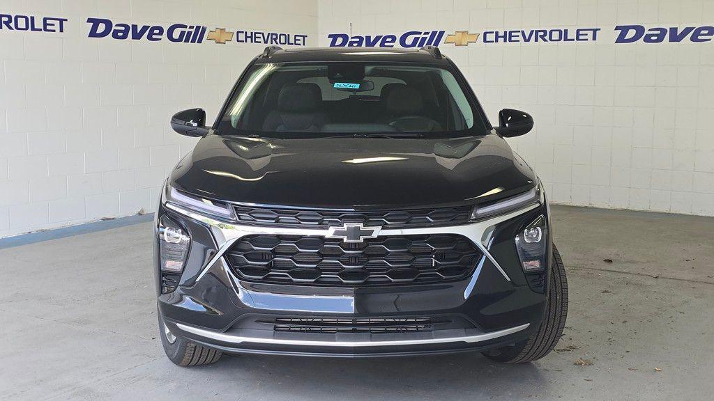 new 2025 Chevrolet Trax car, priced at $25,491