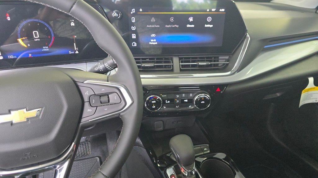 new 2025 Chevrolet Trax car, priced at $25,491