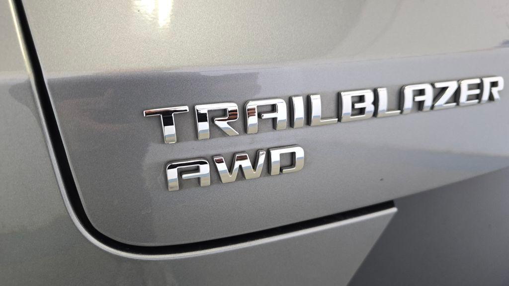 used 2025 Chevrolet TrailBlazer car, priced at $22,525