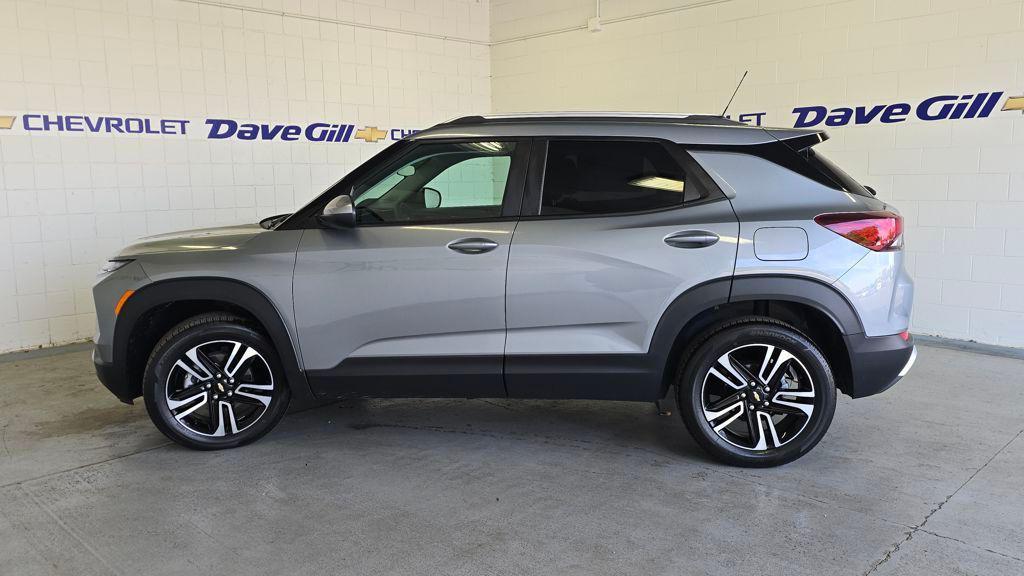 used 2025 Chevrolet TrailBlazer car, priced at $22,525