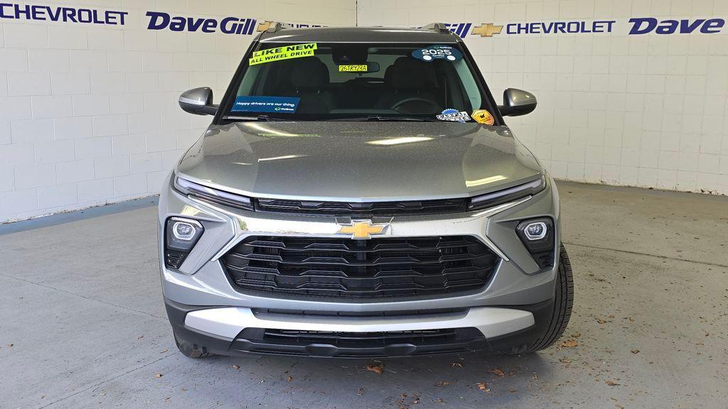 used 2025 Chevrolet TrailBlazer car, priced at $22,725