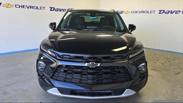 new 2025 Chevrolet Blazer car, priced at $38,516