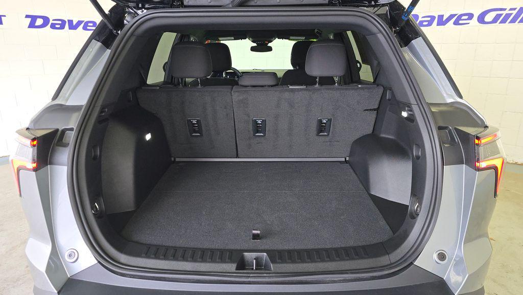 used 2026 Chevrolet Equinox car, priced at $28,725