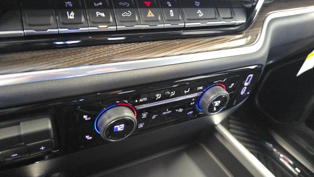 new 2026 Chevrolet Silverado 2500 car, priced at $65,001