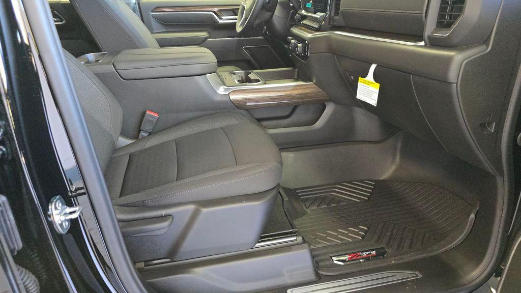 new 2026 Chevrolet Silverado 2500 car, priced at $65,001