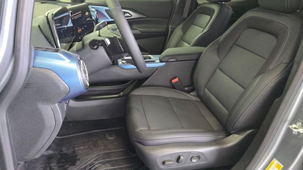 new 2026 Chevrolet Equinox EV car, priced at $44,452