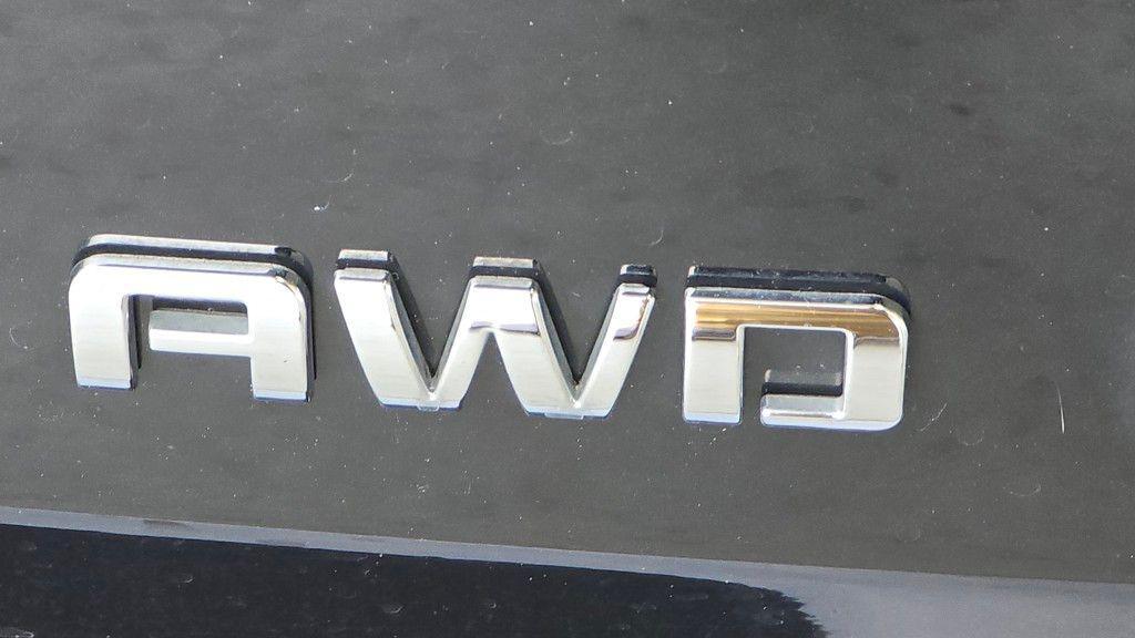 used 2022 Chevrolet Equinox car, priced at $21,985