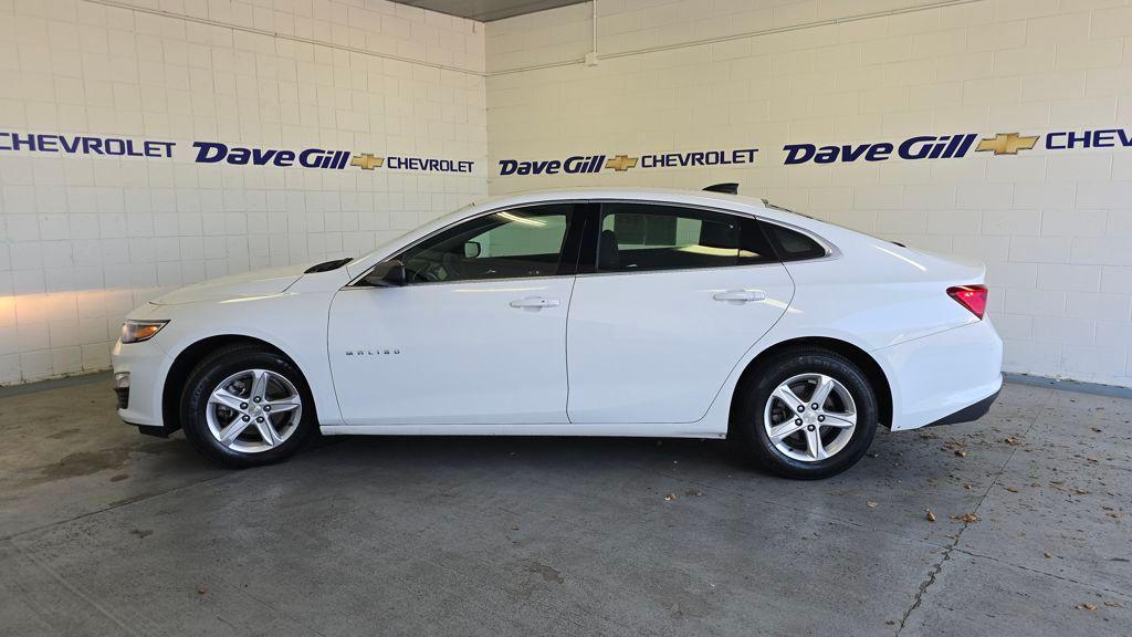 used 2022 Chevrolet Malibu car, priced at $17,985