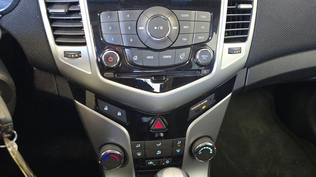 used 2014 Chevrolet Cruze car, priced at $7,995