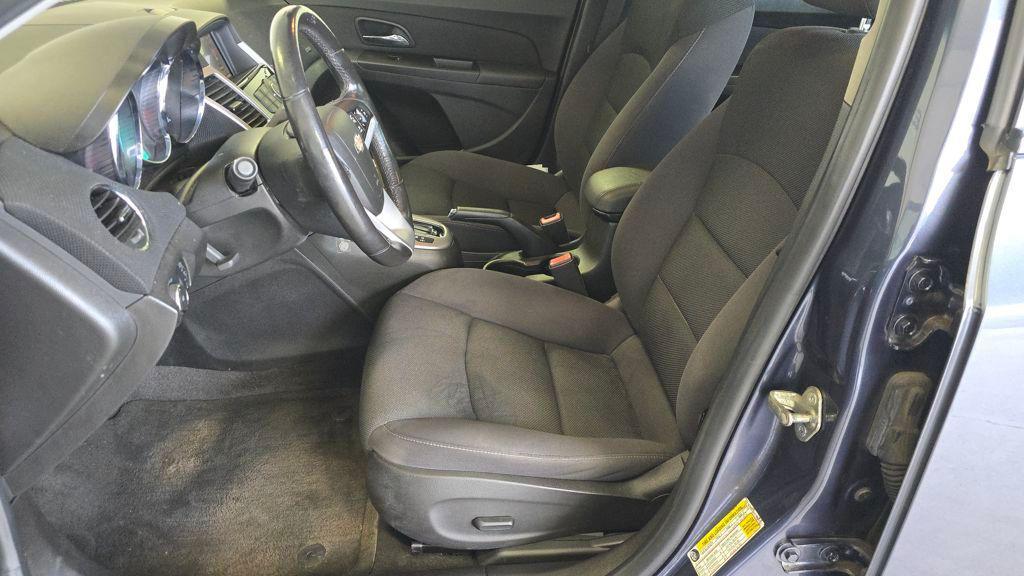 used 2014 Chevrolet Cruze car, priced at $7,995