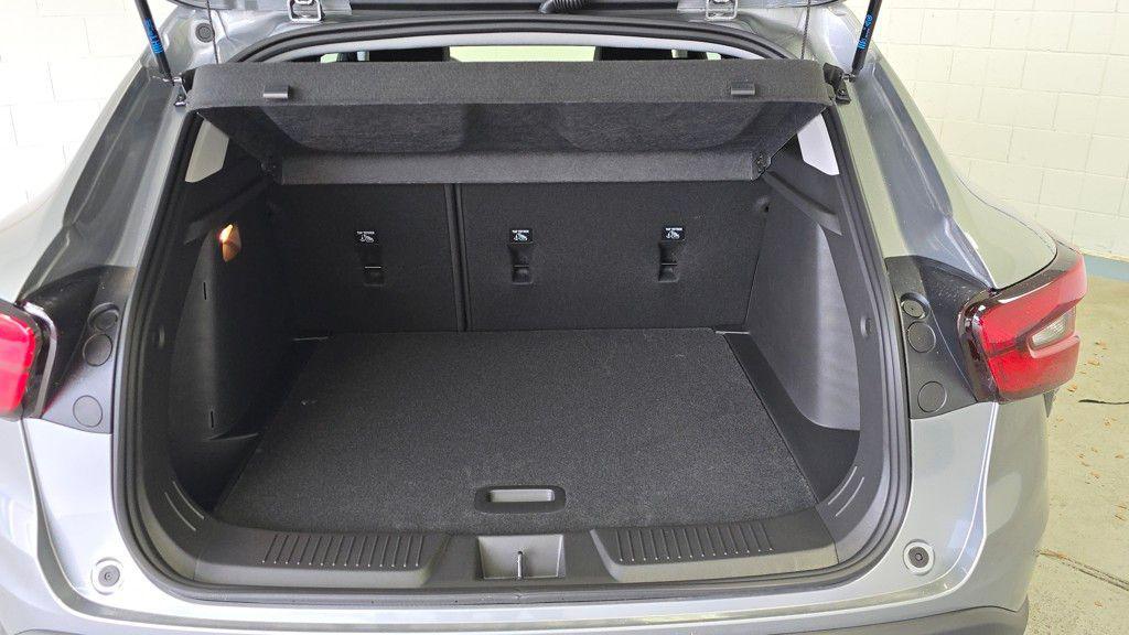 new 2025 Chevrolet Trax car, priced at $23,639