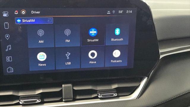 used 2025 Chevrolet Equinox car, priced at $30,989