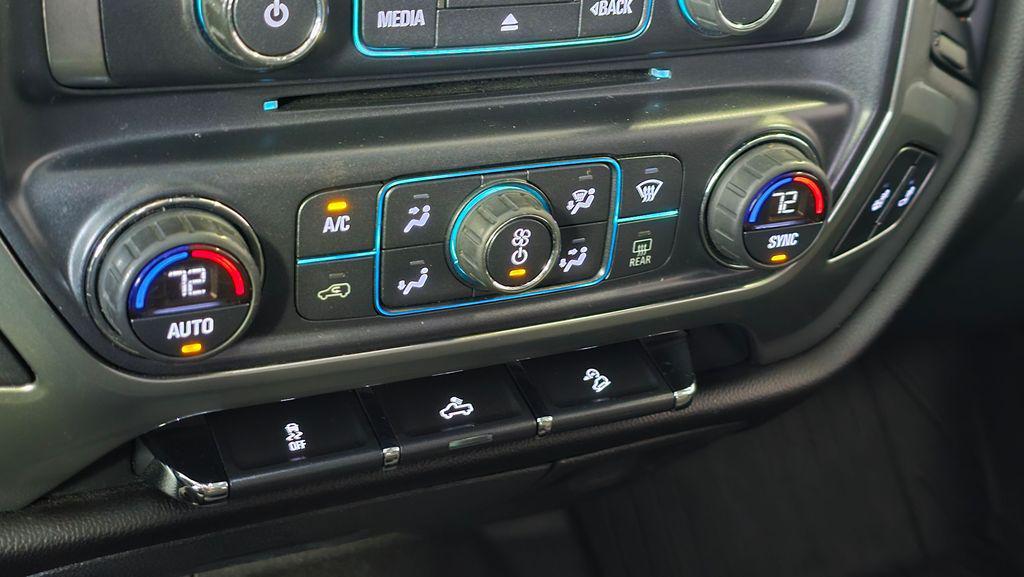 used 2018 Chevrolet Silverado 1500 car, priced at $18,992