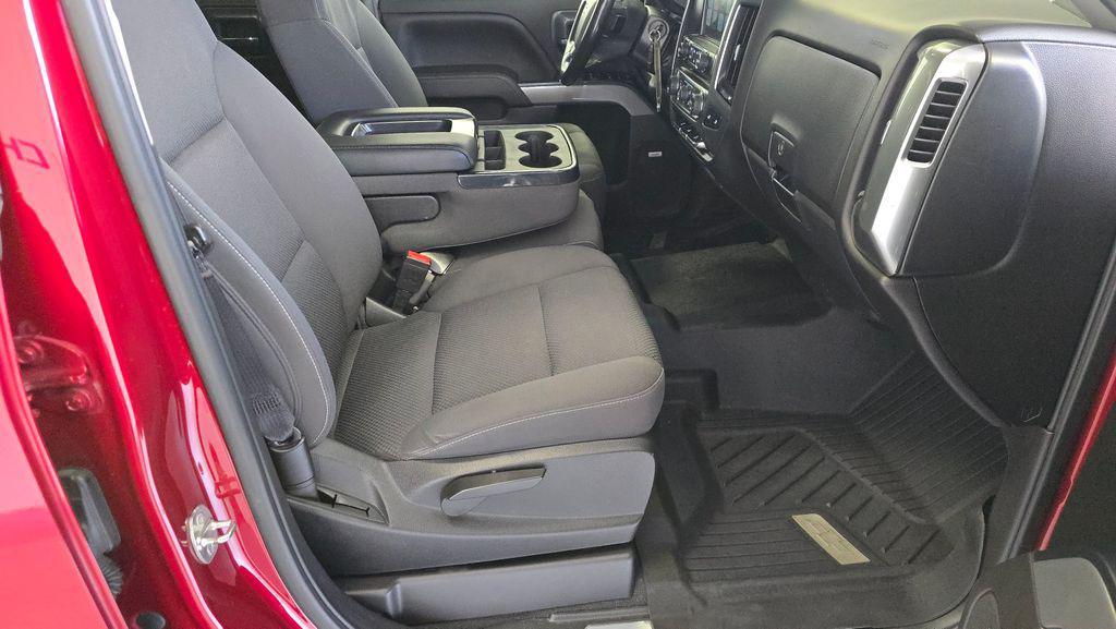 used 2018 Chevrolet Silverado 1500 car, priced at $18,992