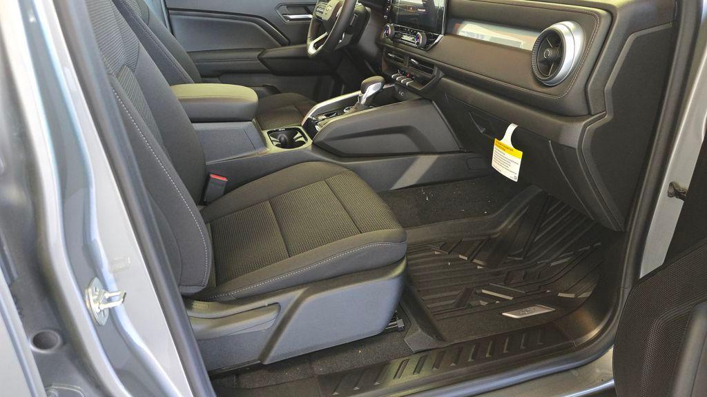 new 2026 Chevrolet Colorado car, priced at $40,366