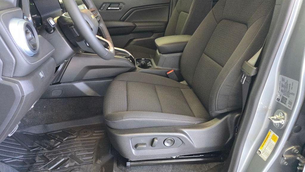 new 2026 Chevrolet Colorado car, priced at $40,366