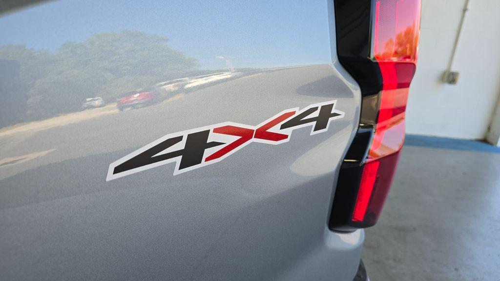 new 2026 Chevrolet Colorado car, priced at $40,366