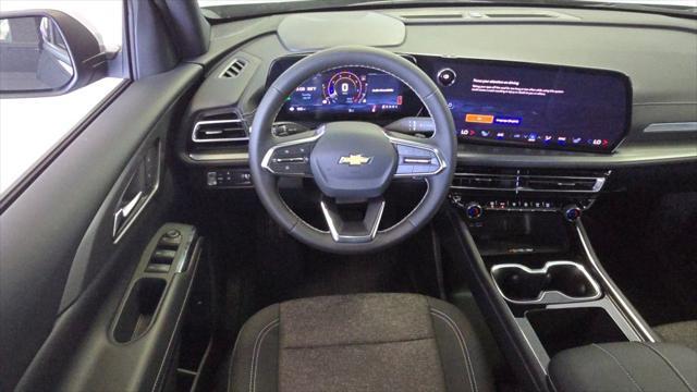 new 2025 Chevrolet Traverse car, priced at $43,835