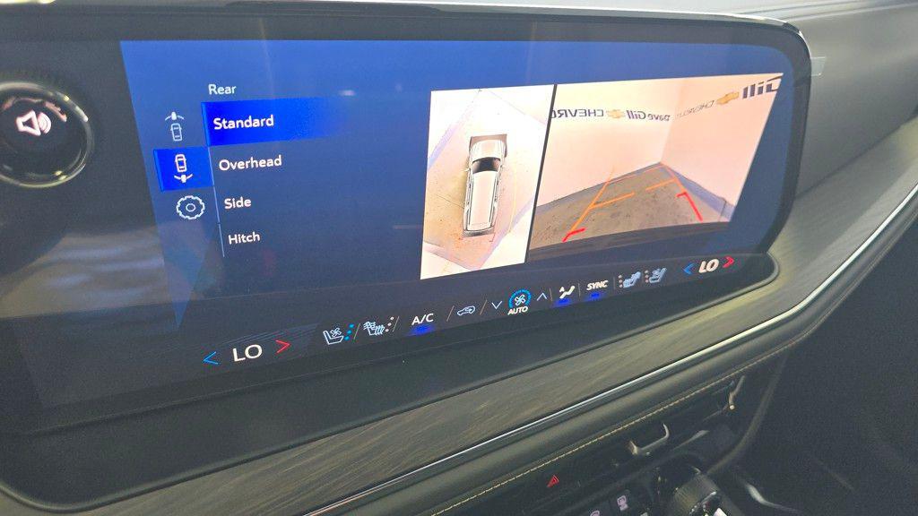 new 2025 Chevrolet Suburban car, priced at $79,749