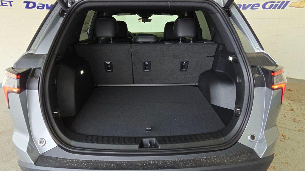 new 2026 Chevrolet Equinox car, priced at $34,905