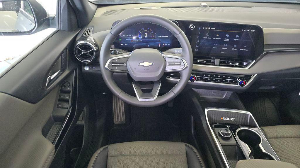 new 2026 Chevrolet Equinox car, priced at $34,905
