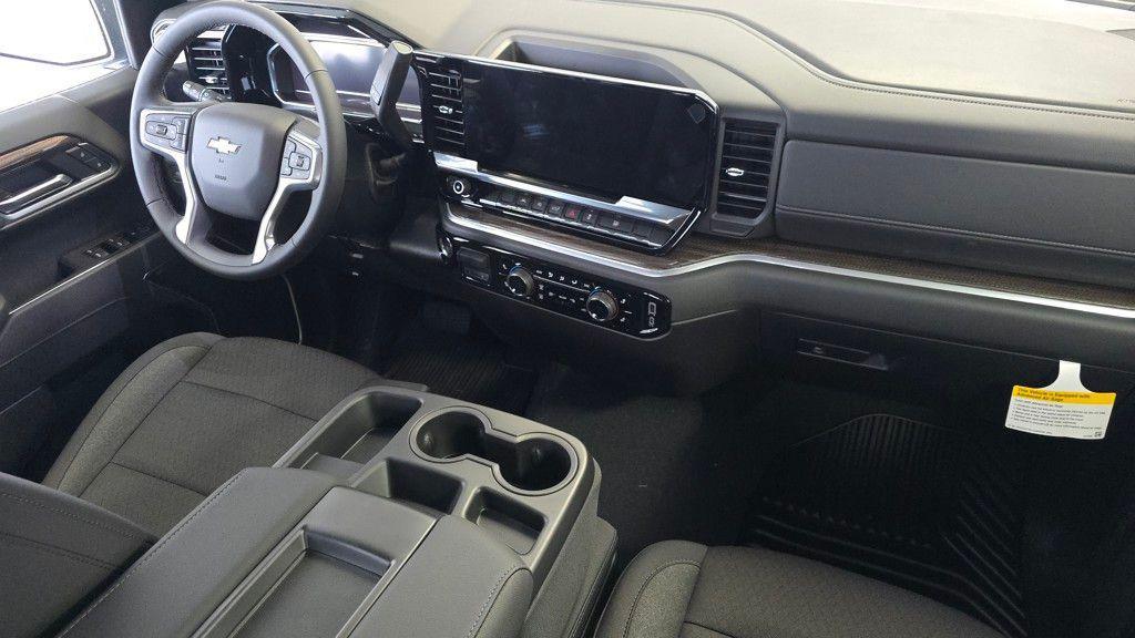 new 2025 Chevrolet Silverado 1500 car, priced at $50,591
