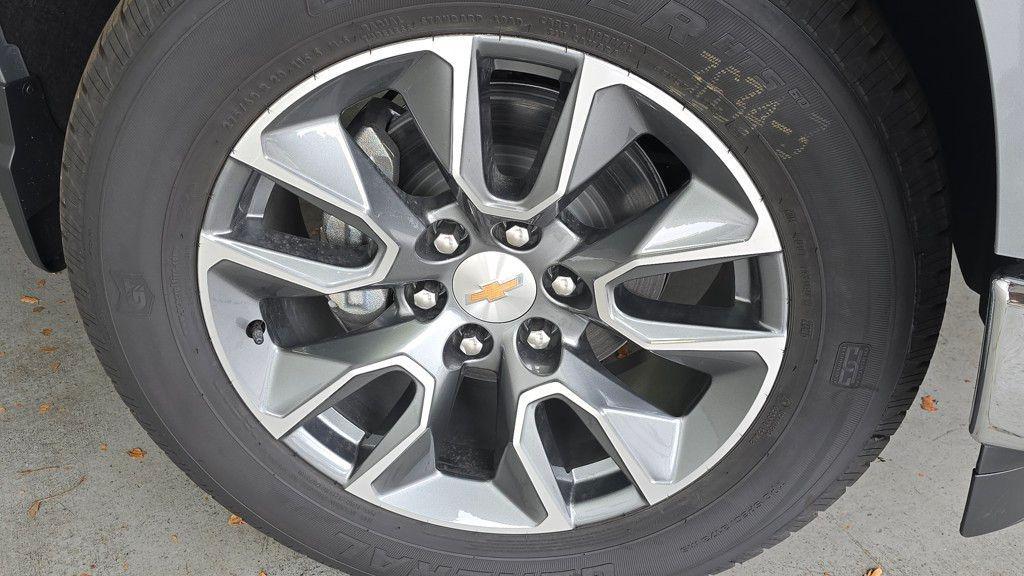 new 2025 Chevrolet Silverado 1500 car, priced at $50,591
