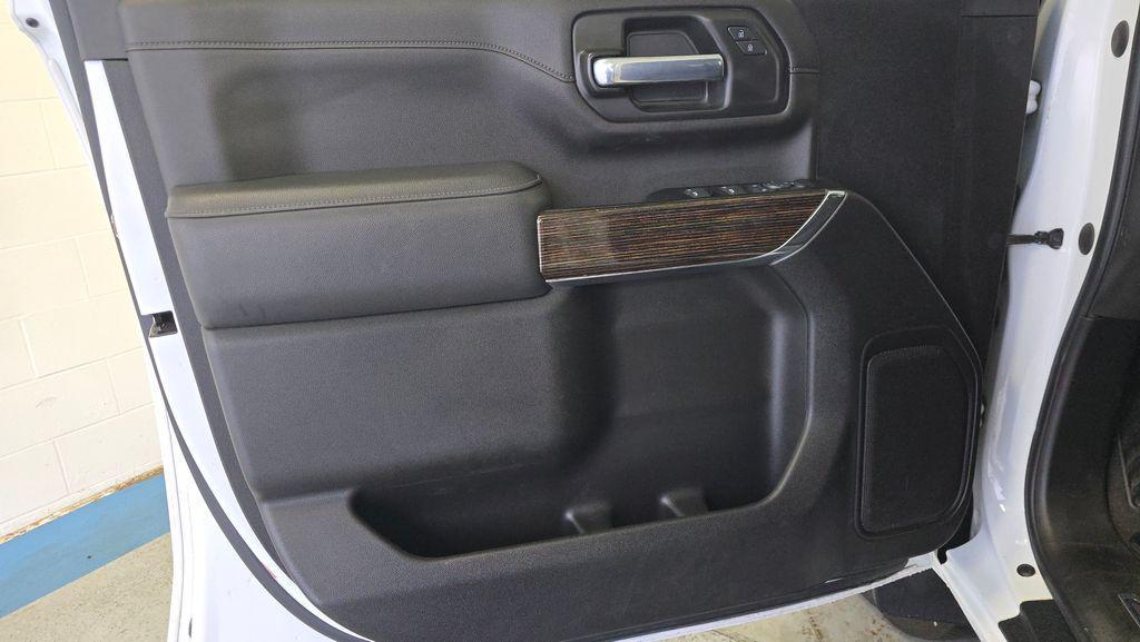 used 2022 GMC Sierra 2500 car, priced at $45,475