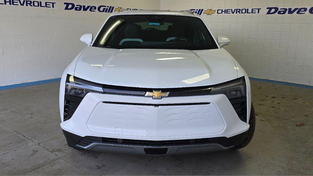 new 2025 Chevrolet Blazer EV car, priced at $45,421
